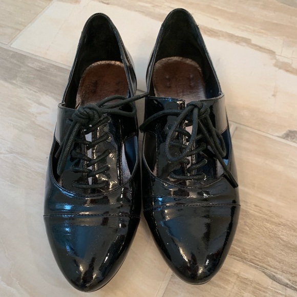 Aldo Shoes | Womens Tuxedo Shoes | Color: Black | Size: 7 | Crobbins002's Closet